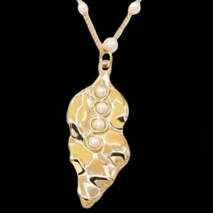 “Pearl Leaf” Gold Wavy Textured Tiny Pearl Dots Chic Nature Boho Layer Necklaces